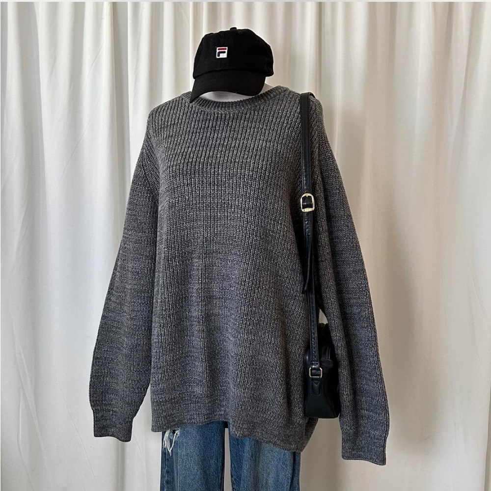 L.L. Bean ribbed Crewneck sweater with chunky oversized fit. - Picture 1 of 8